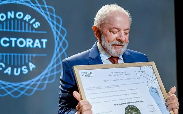 Discurso de Lula na Universidade Paris 8 exalta educação como instrumento de transformação social